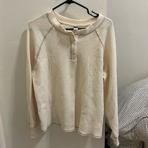 Old navy therma shirt